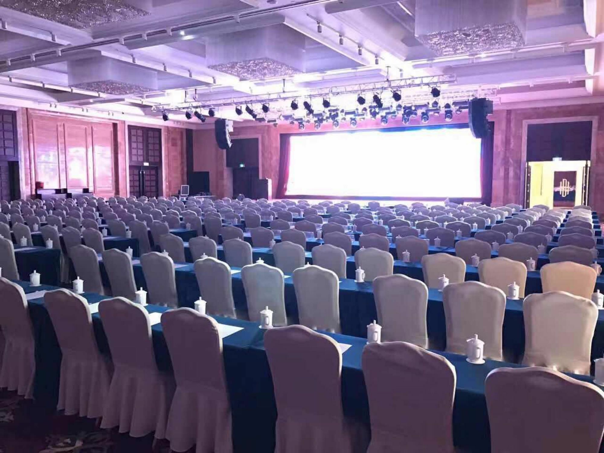 Jinan Luxury Blue Horizon Hotel 외부 사진