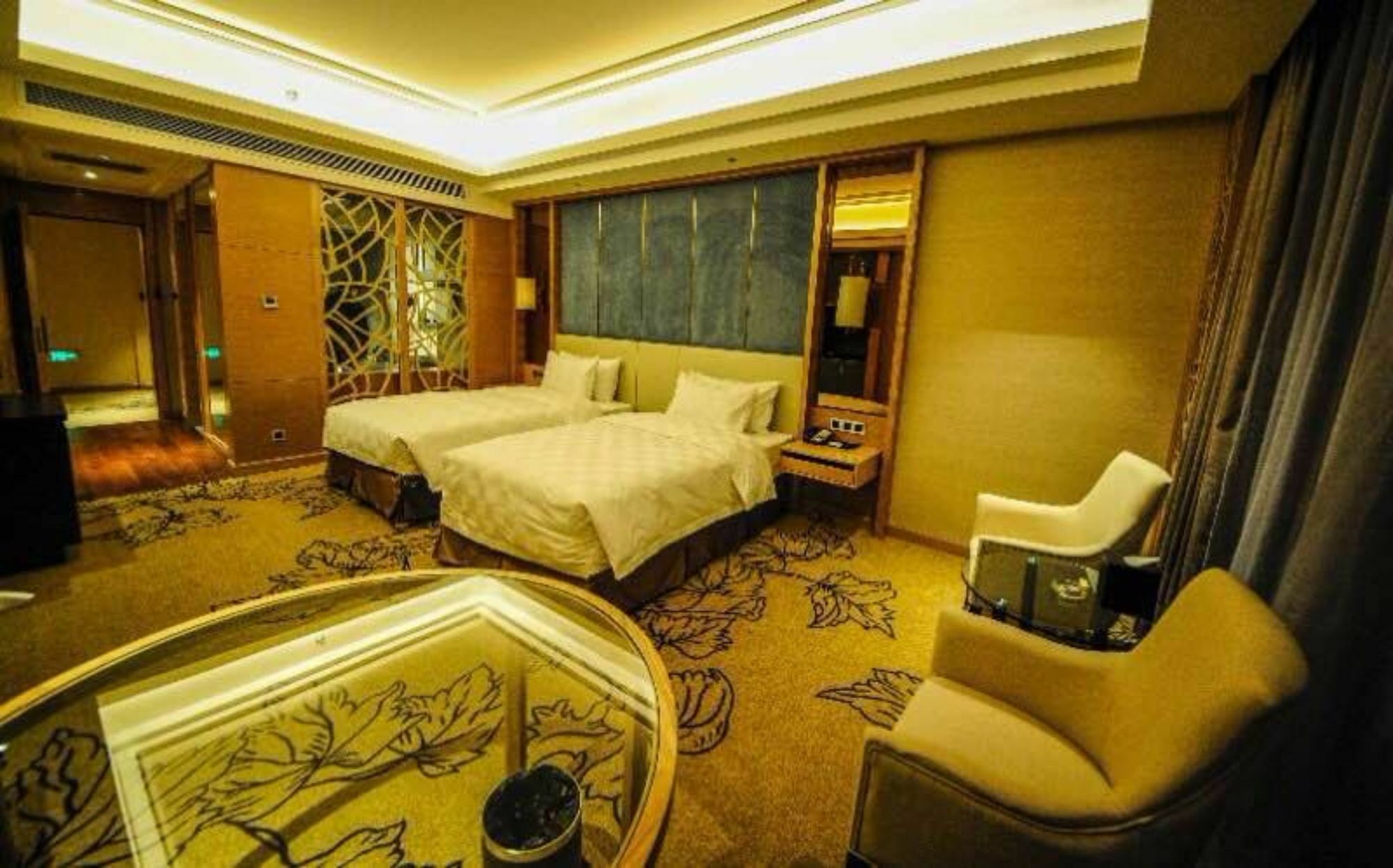 Jinan Luxury Blue Horizon Hotel 외부 사진